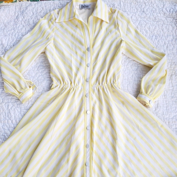 Vintage Dresses & Skirts - Vintage 1970's Dalton Yellow White Midi Dress